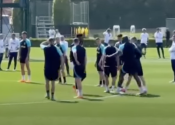 “Confronto” tra Onana e Brozovic alla vigilia di Inter-Benfica: Lukaku e D’Ambrosio separano i due